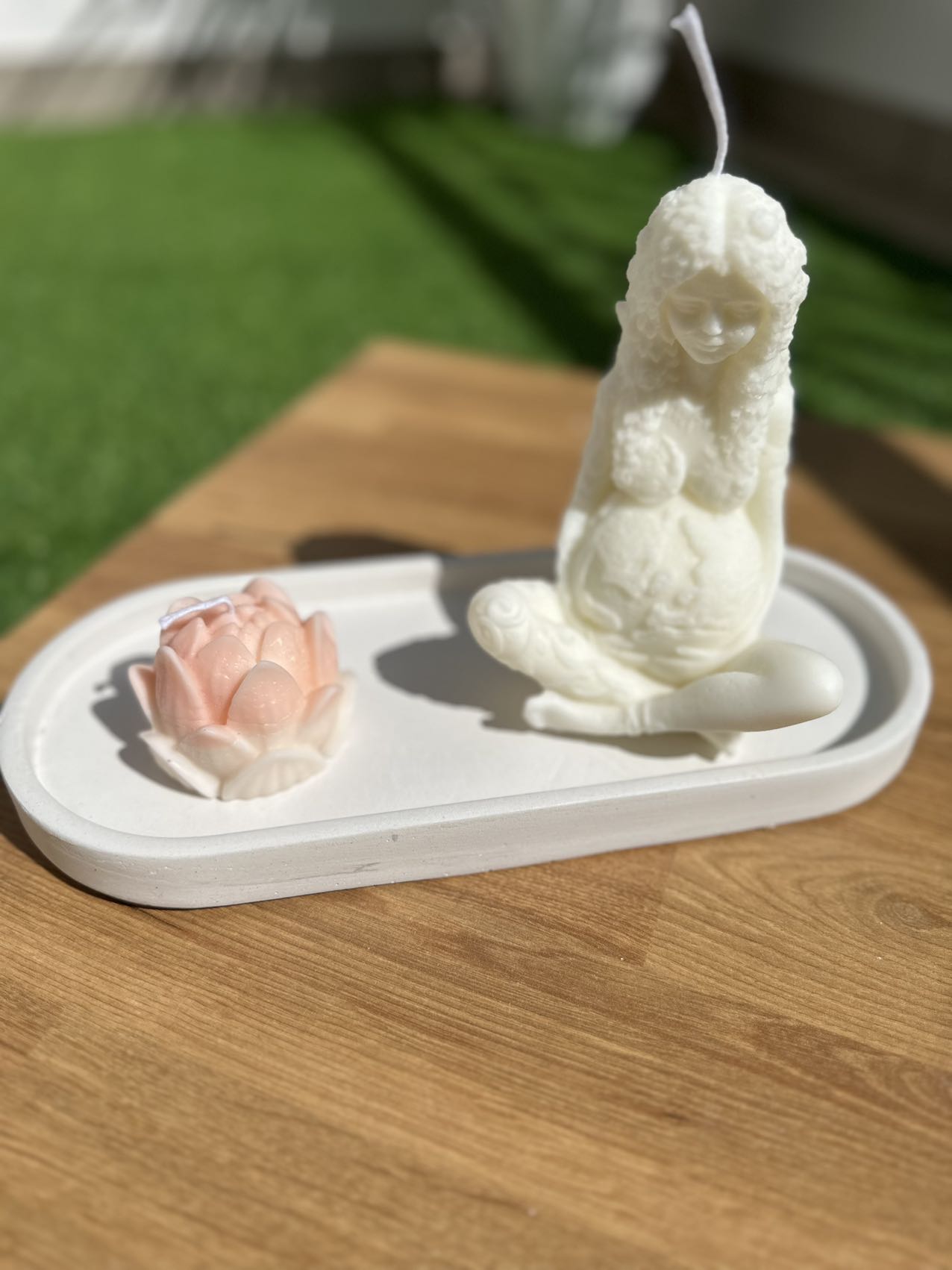 BIG MOTHER EARTH SOY CANDLE