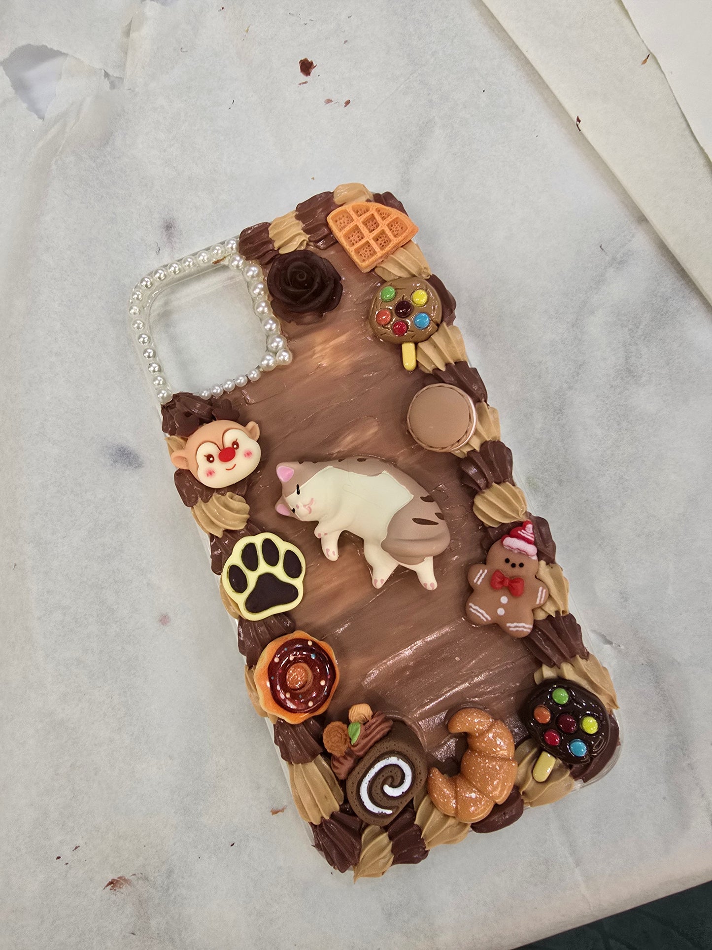 Cream Glue  DIY  Workshop