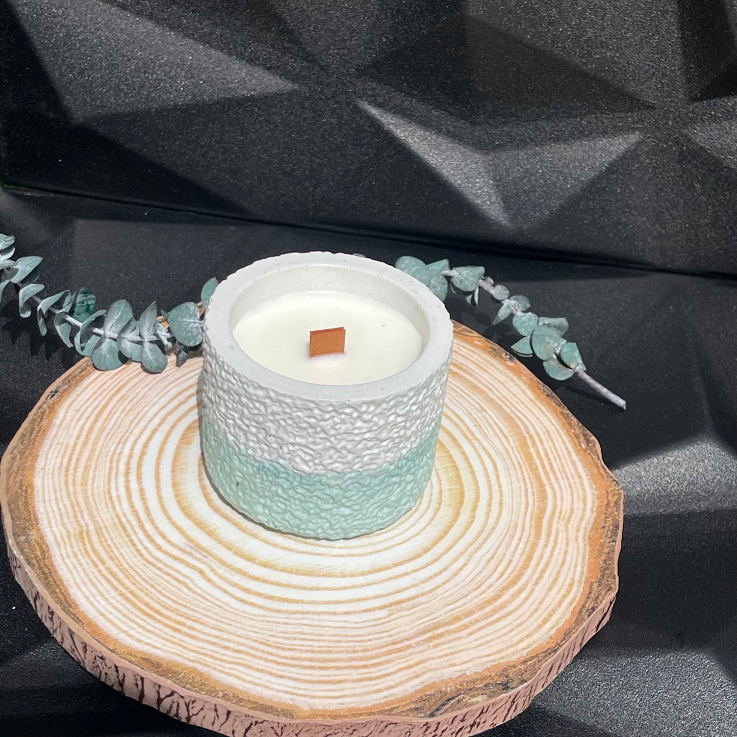 Scented Soy Wax candle in Concrete Vessel ----Lemon Peach White Tea