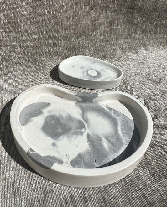 Bean Shape Concrete Tray--- Black and white Marble