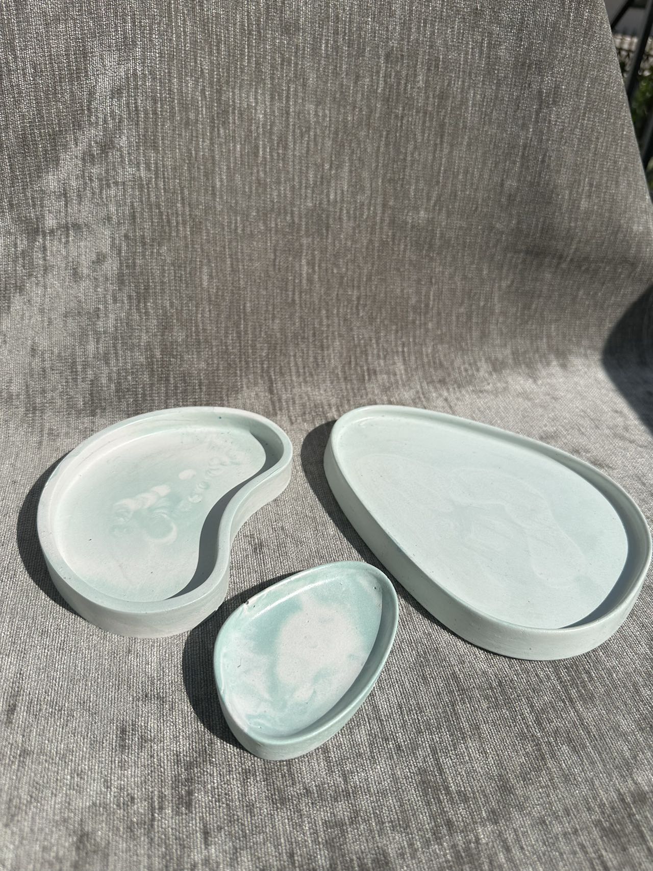 Bean Shape Concrete Tray -Green Marble