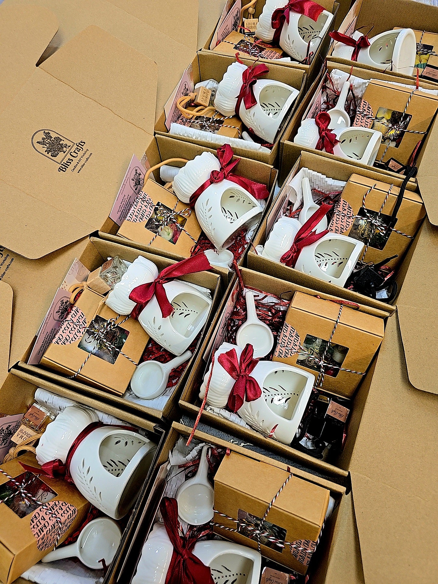 Χριστουγεννιάτικο Gift Box – Σετ με Wax Melter (€17)